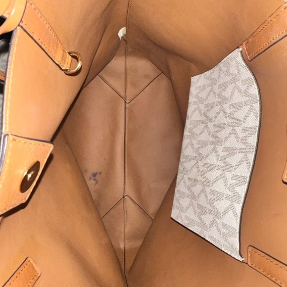 Michael Kors Medium Tall Tote Bag - Picture 6 of 7